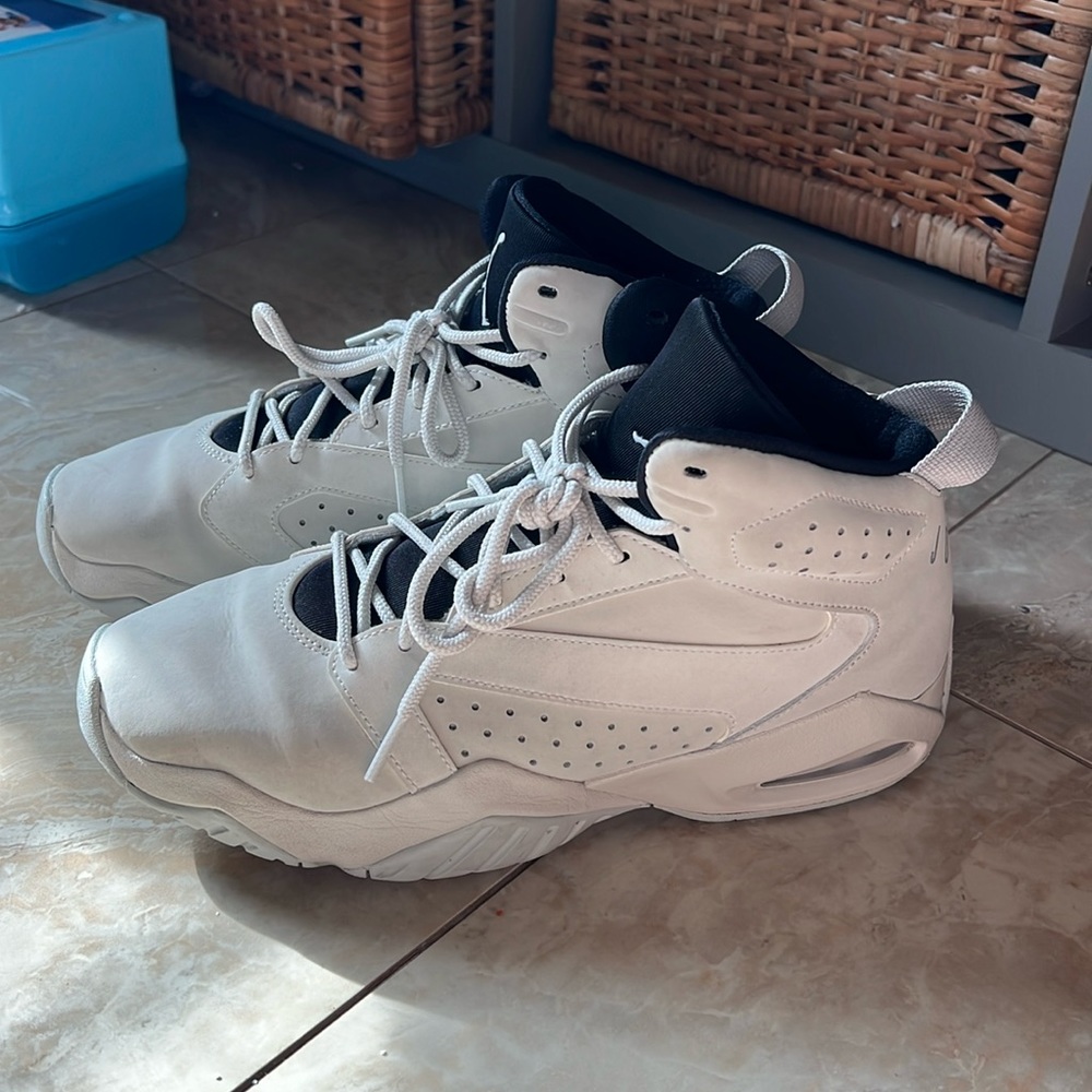 Michael Jordan Lift Off Reflect Silver Light Bone Men’s Size 9